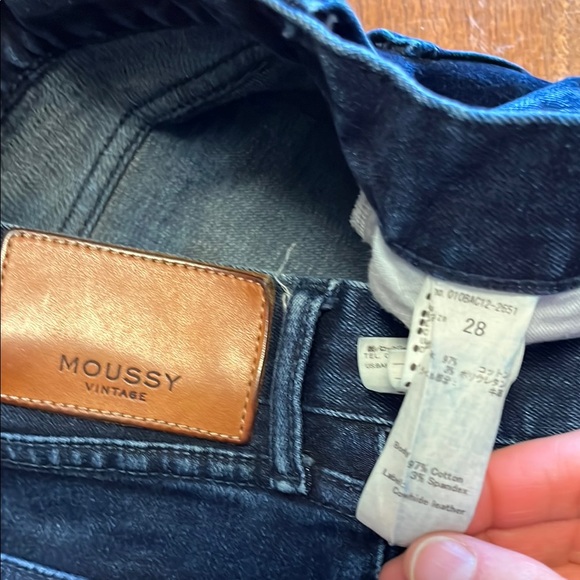 Moussy Vintage “Inverness” Blue Jeans - Picture 9 of 13